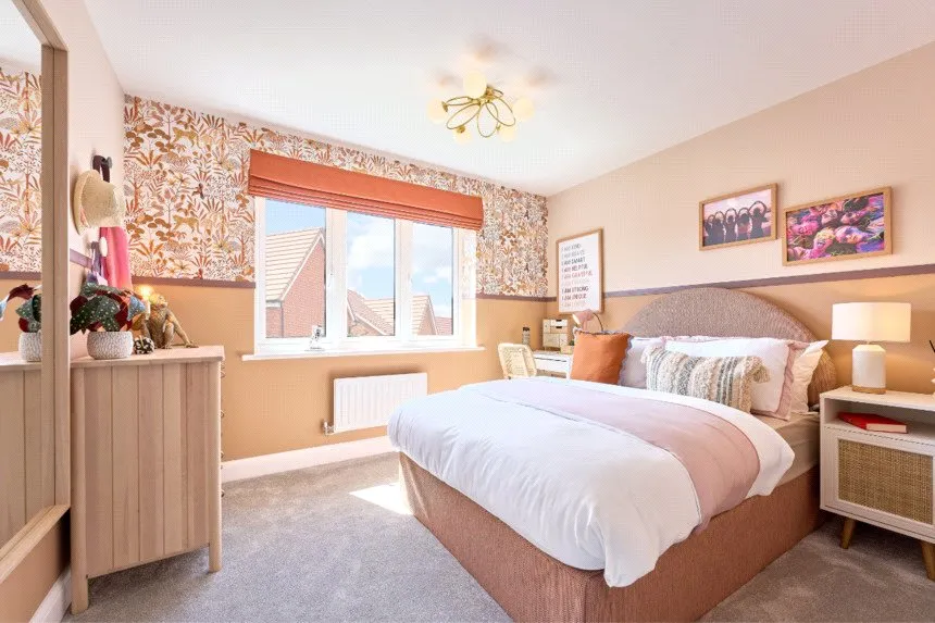 Brox Road, Ottershaw, KT16, photo 7