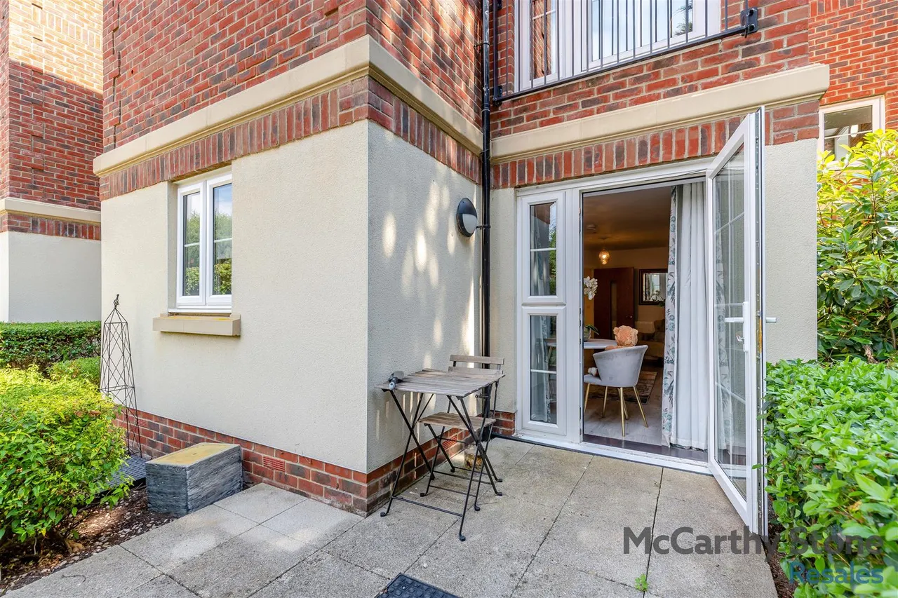 London Road, Knebworth, SG3, photo 5
