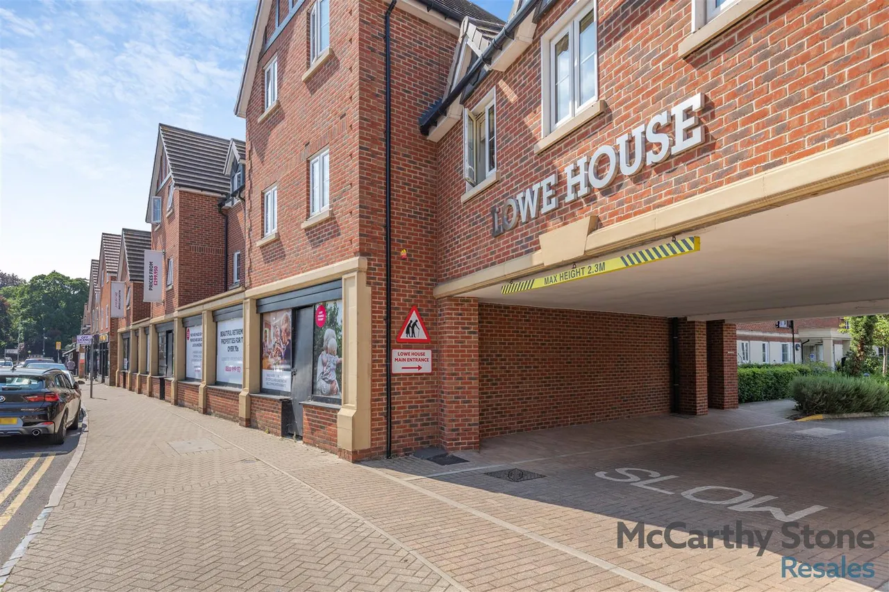 London Road, Knebworth, SG3, photo 29