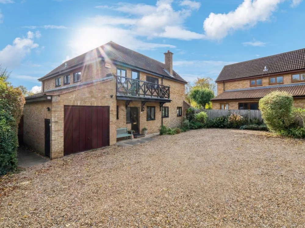 Solar Court, Great Linford, photo 28