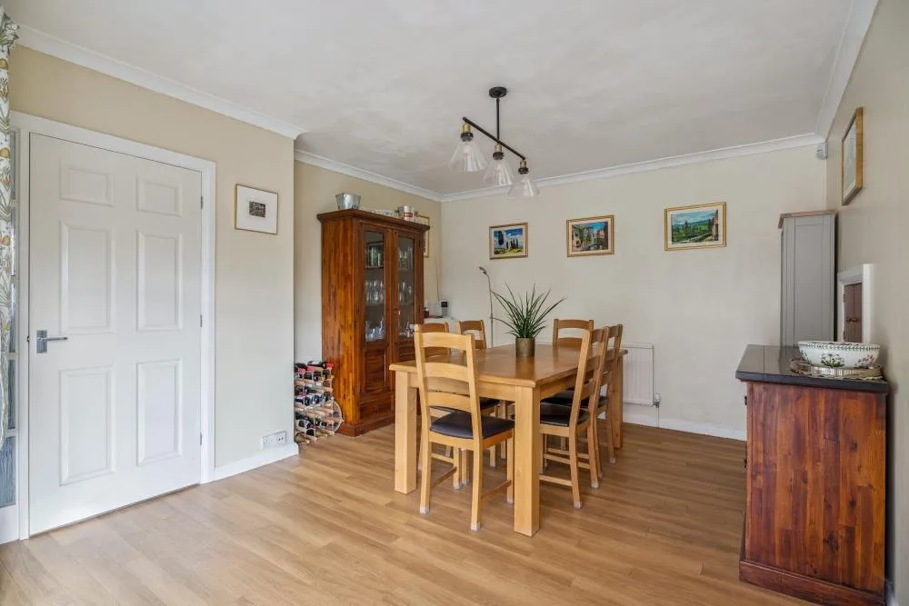 Solar Court, Great Linford, photo 14