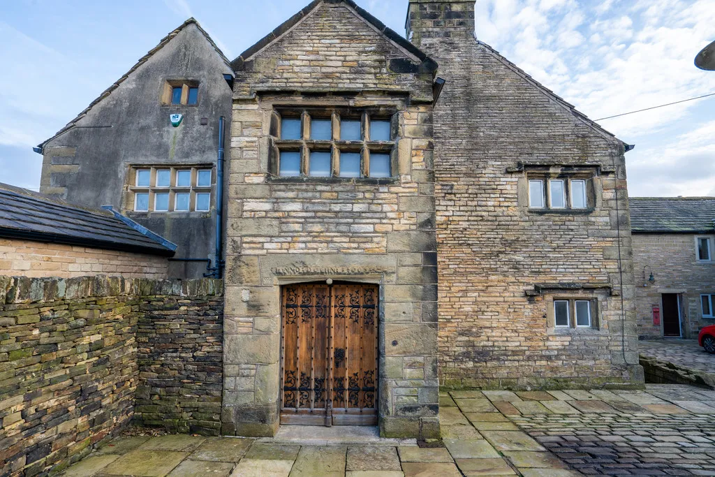 Shepley, Huddersfield, photo 34