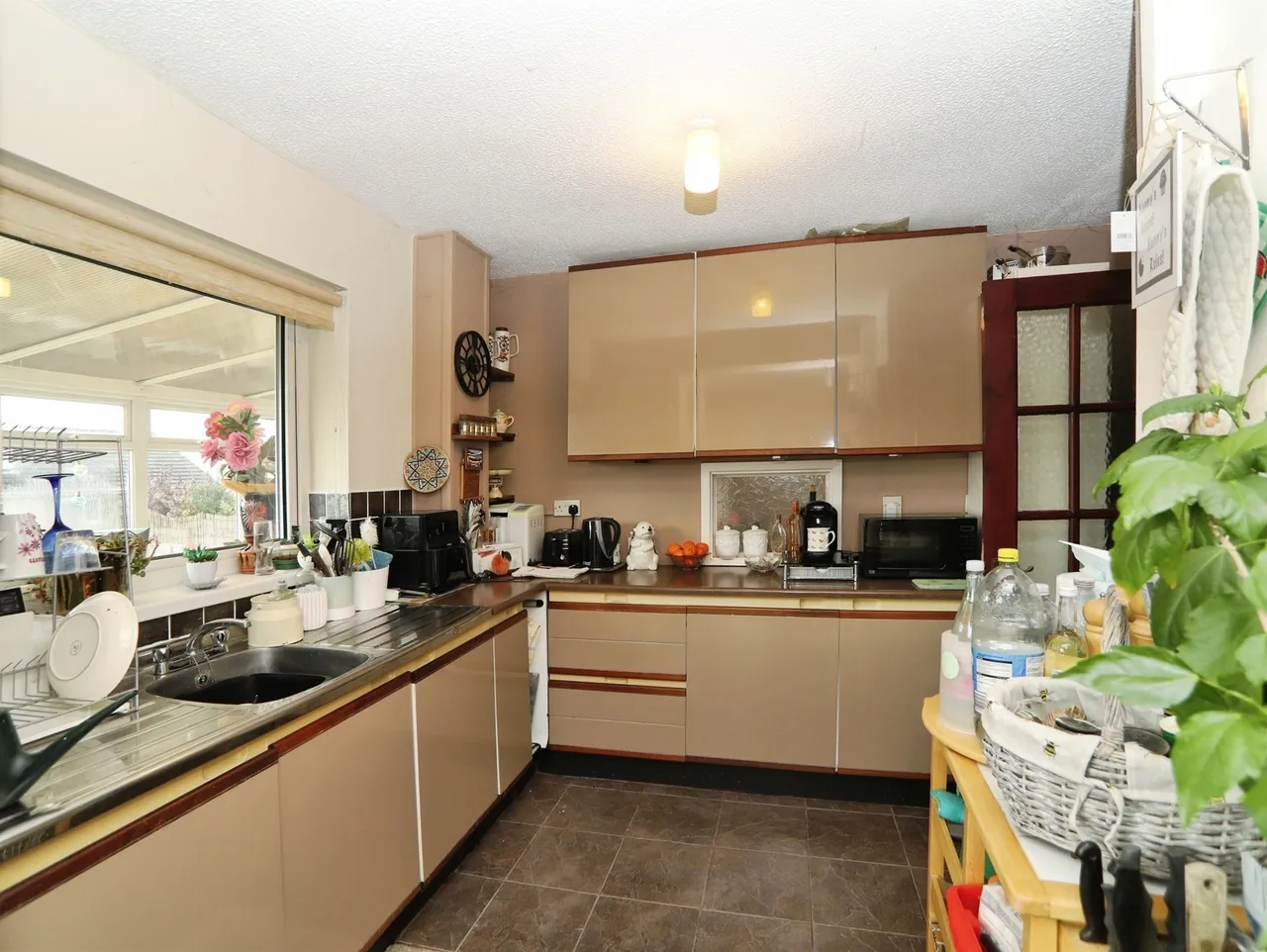 Holywell Road, Pontypridd, CF38, photo 6