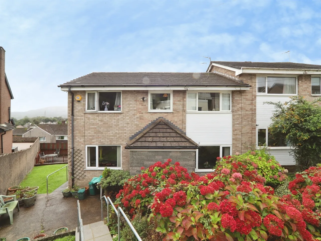 5 bed house for sale, Holywell Road, Pontypridd, CF38