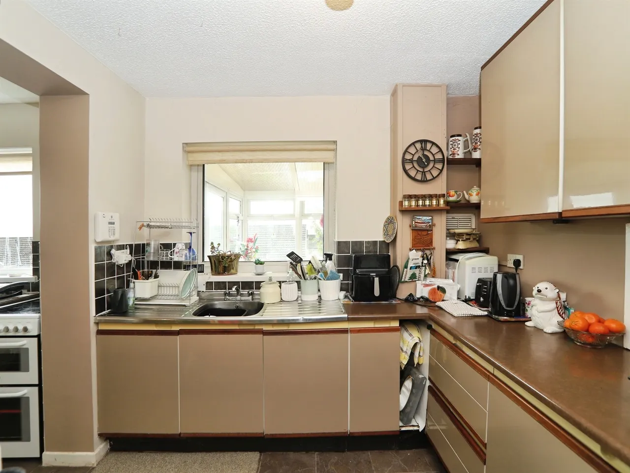 Holywell Road, Pontypridd, CF38, photo 5