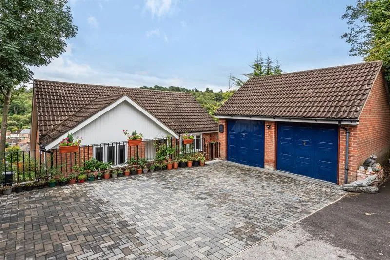 Applewick Lane, High Wycombe, HP12, photo 13