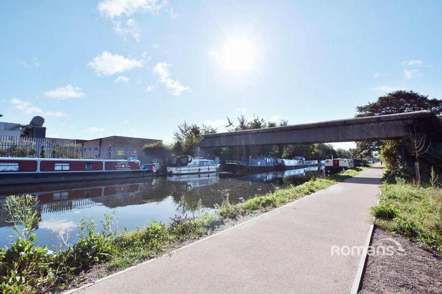 Culvert Lane, Uxbridge, UB8, photo 11