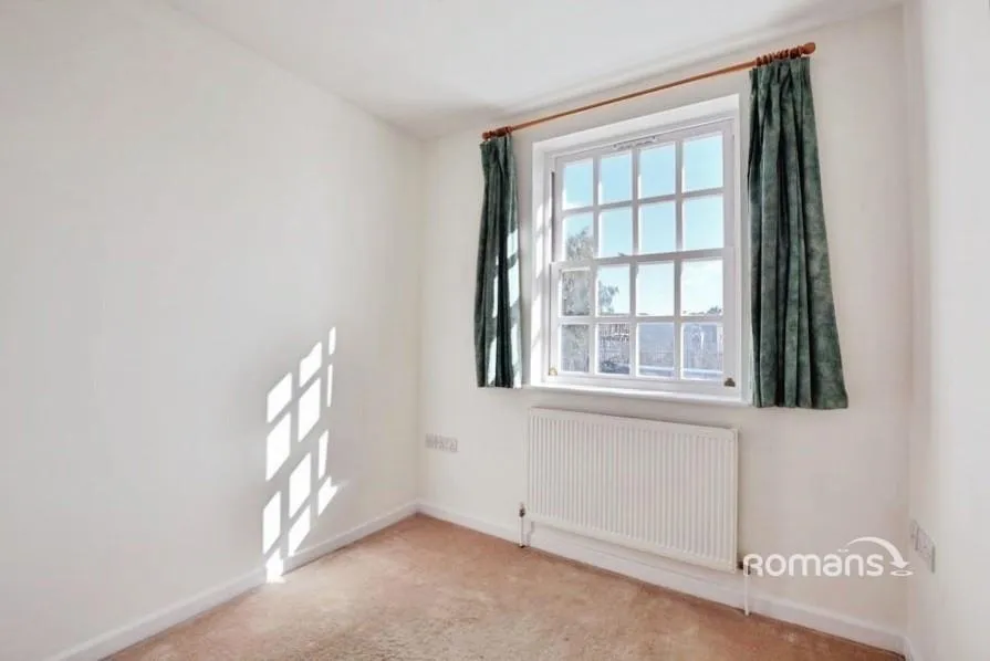 Culvert Lane, Uxbridge, UB8, photo 8