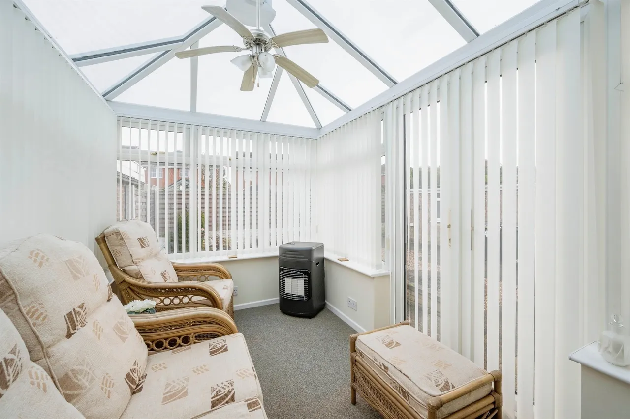 St. Andrews Close, Swinton, Mexborough, photo 8