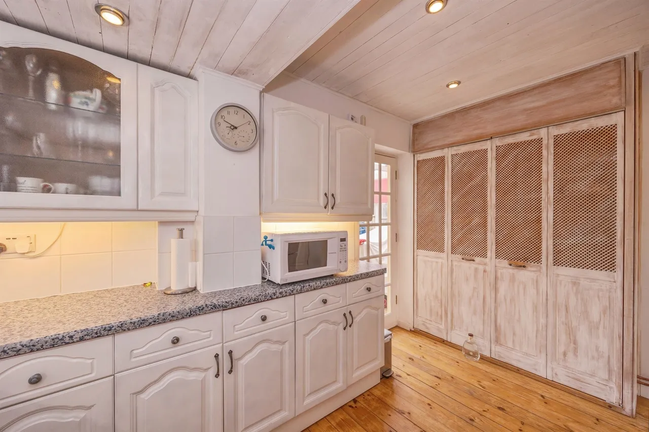 South Lane, Clanfield, PO8, photo 8