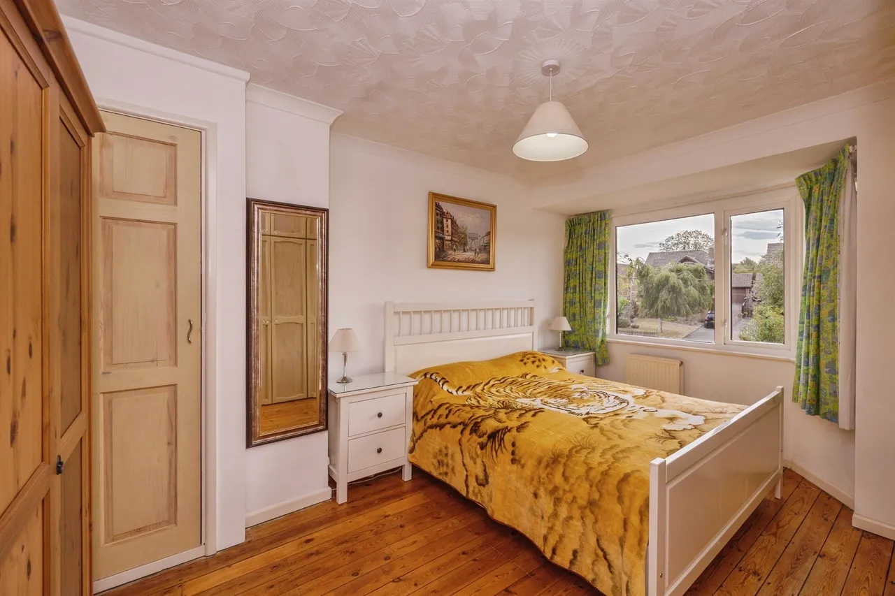 South Lane, Clanfield, PO8, photo 12