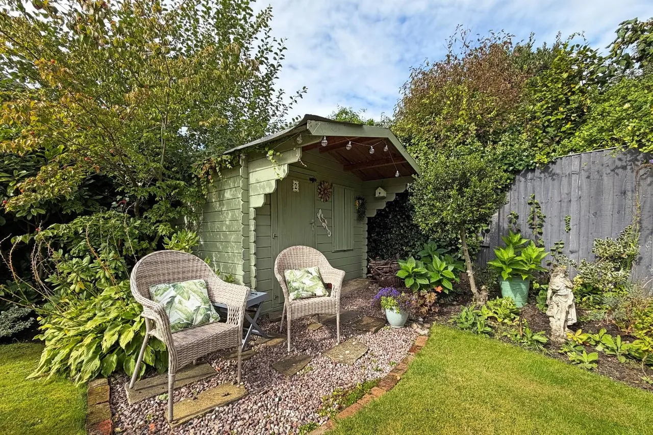 Carlin Gate, Timperley, WA15, photo 29