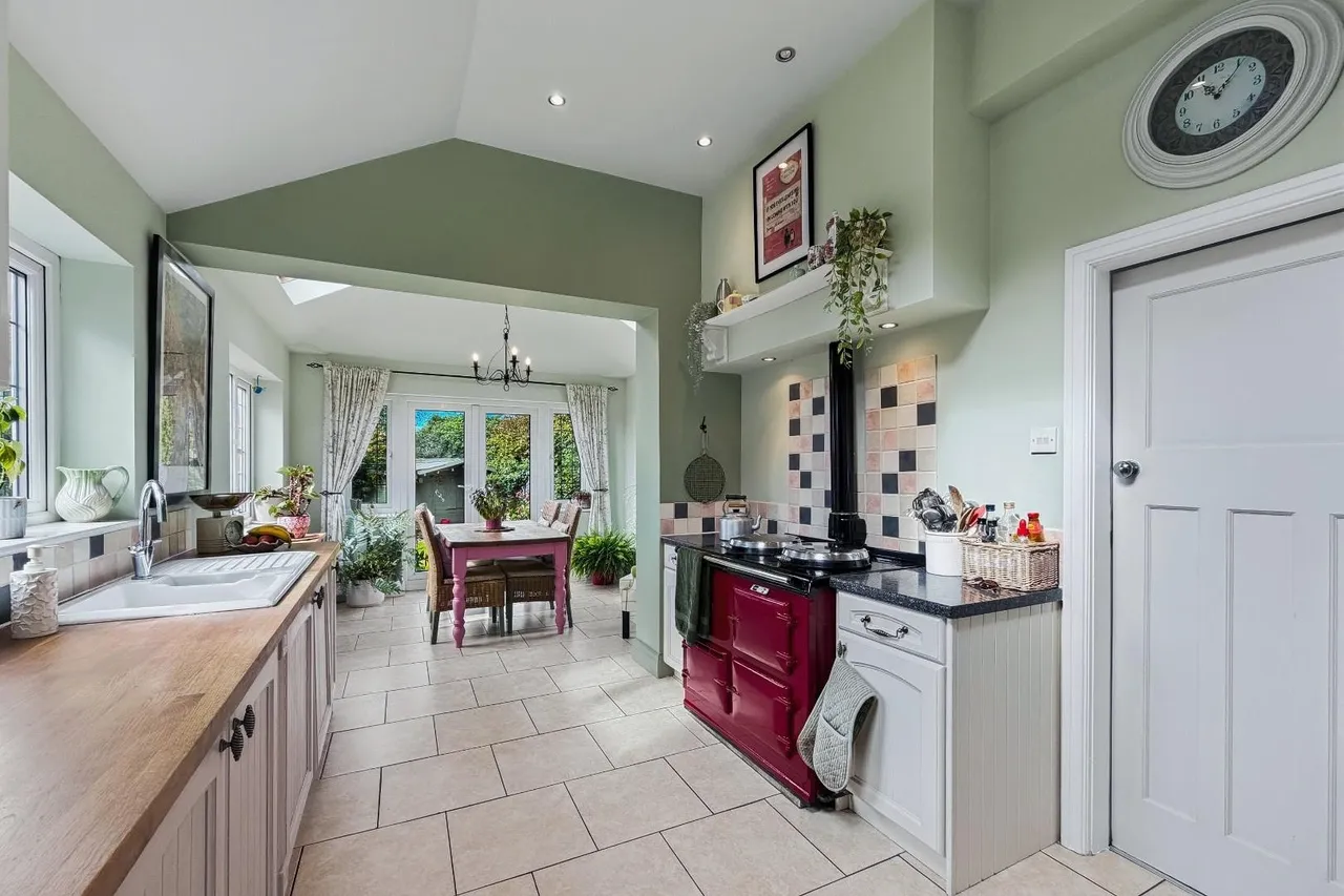 Carlin Gate, Timperley, WA15, photo 10