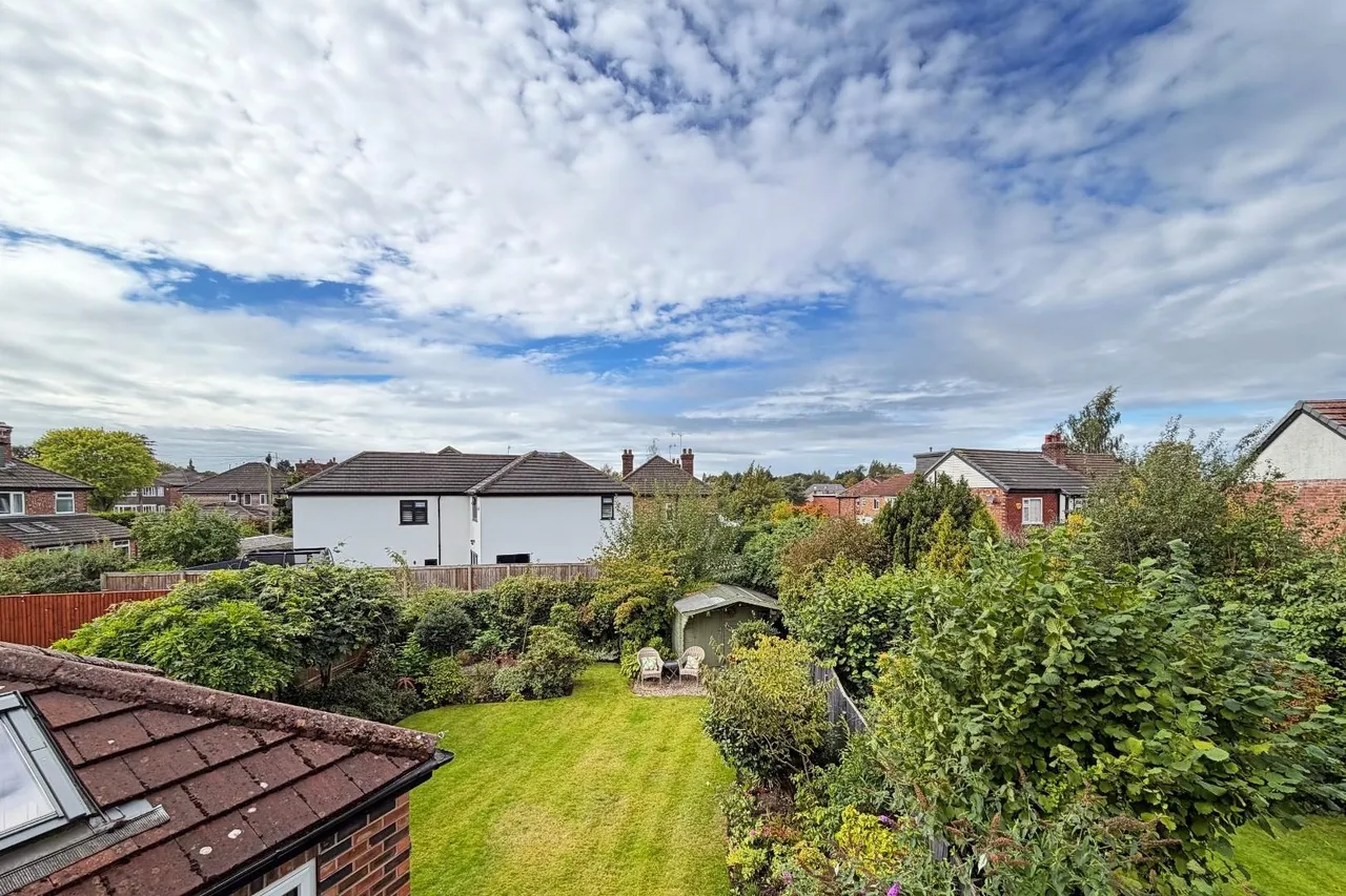 Carlin Gate, Timperley, WA15, photo 27