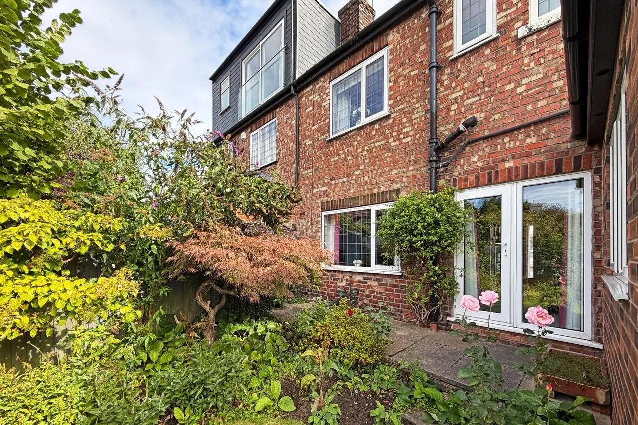 Carlin Gate, Timperley, WA15, photo 30