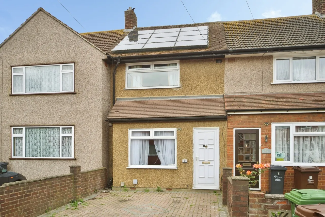Marston Avenue, Dagenham, RM10, photo 42