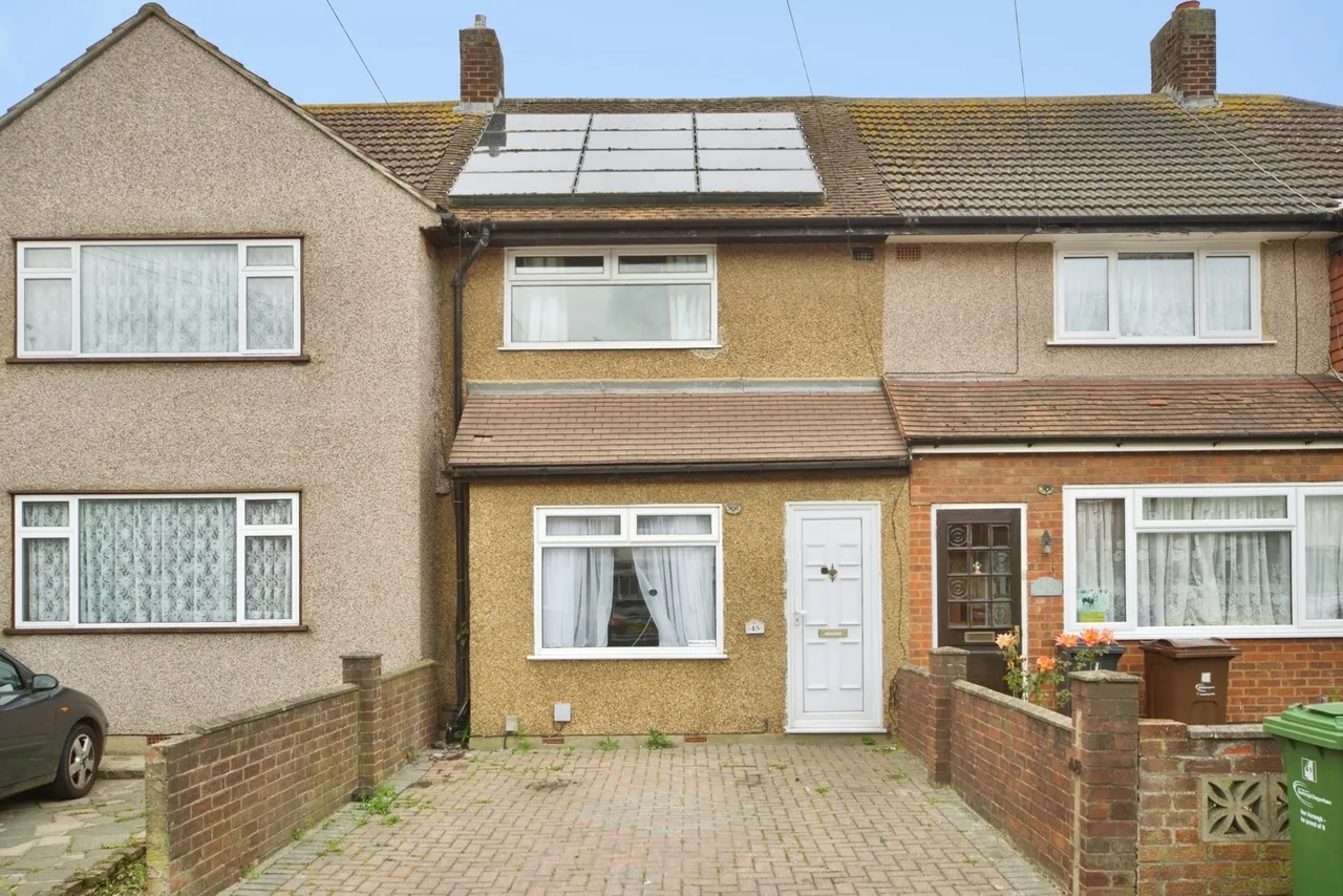 Marston Avenue, Dagenham, RM10, photo 35