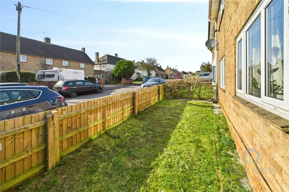 Manor Road, Rothwell, NN14, photo 15