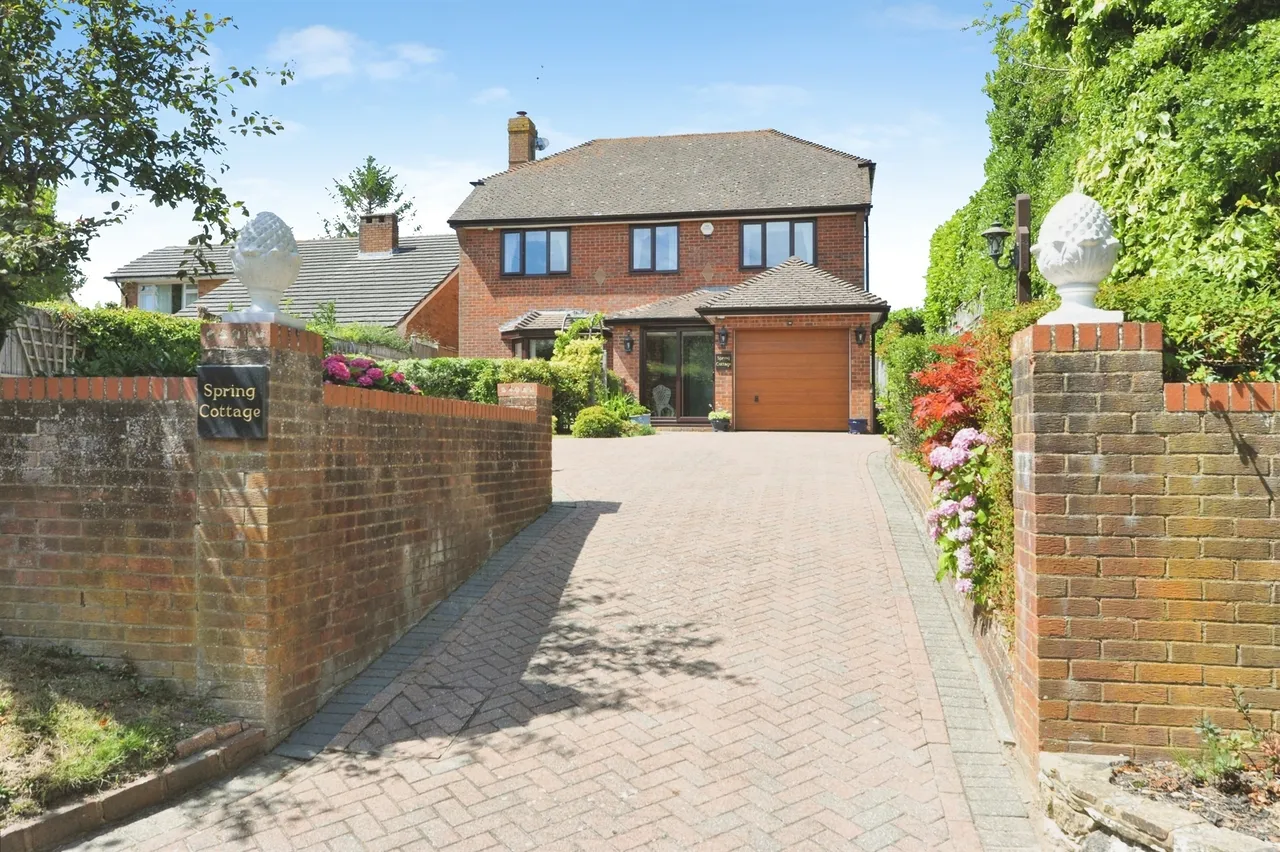 Butchers Lane, Three Oaks, TN35, photo 23