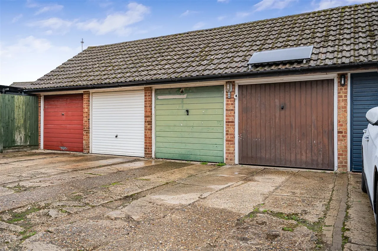 De Mandeville Road, Elsenham, CM22, photo 20