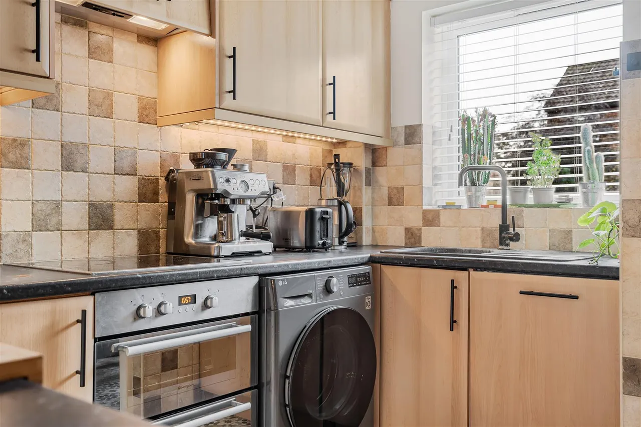 De Mandeville Road, Elsenham, CM22, photo 8