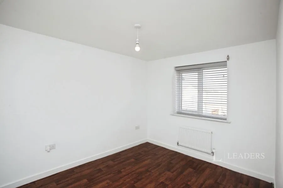 Kenneth Bradshaw Close, Coventry, CV2, photo 7