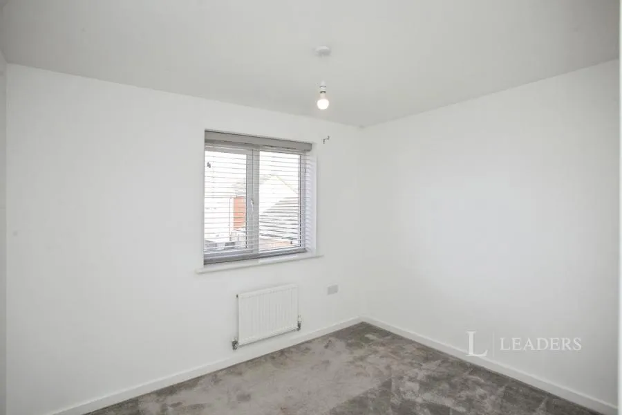 Kenneth Bradshaw Close, Coventry, CV2, photo 11