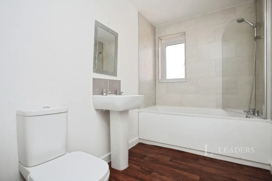 Kenneth Bradshaw Close, Coventry, CV2, photo 5