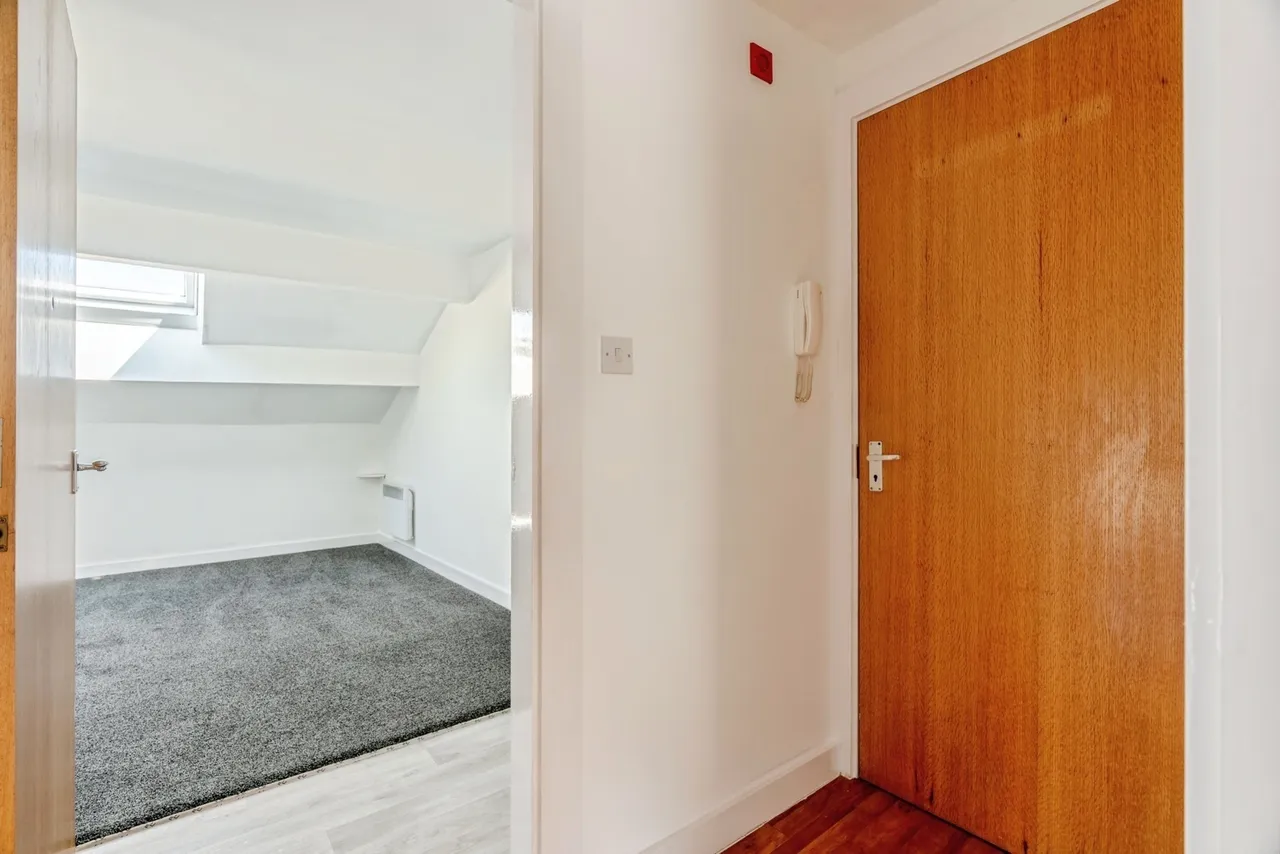 Westgate, Burnley, Lancashire, BB11, photo 10