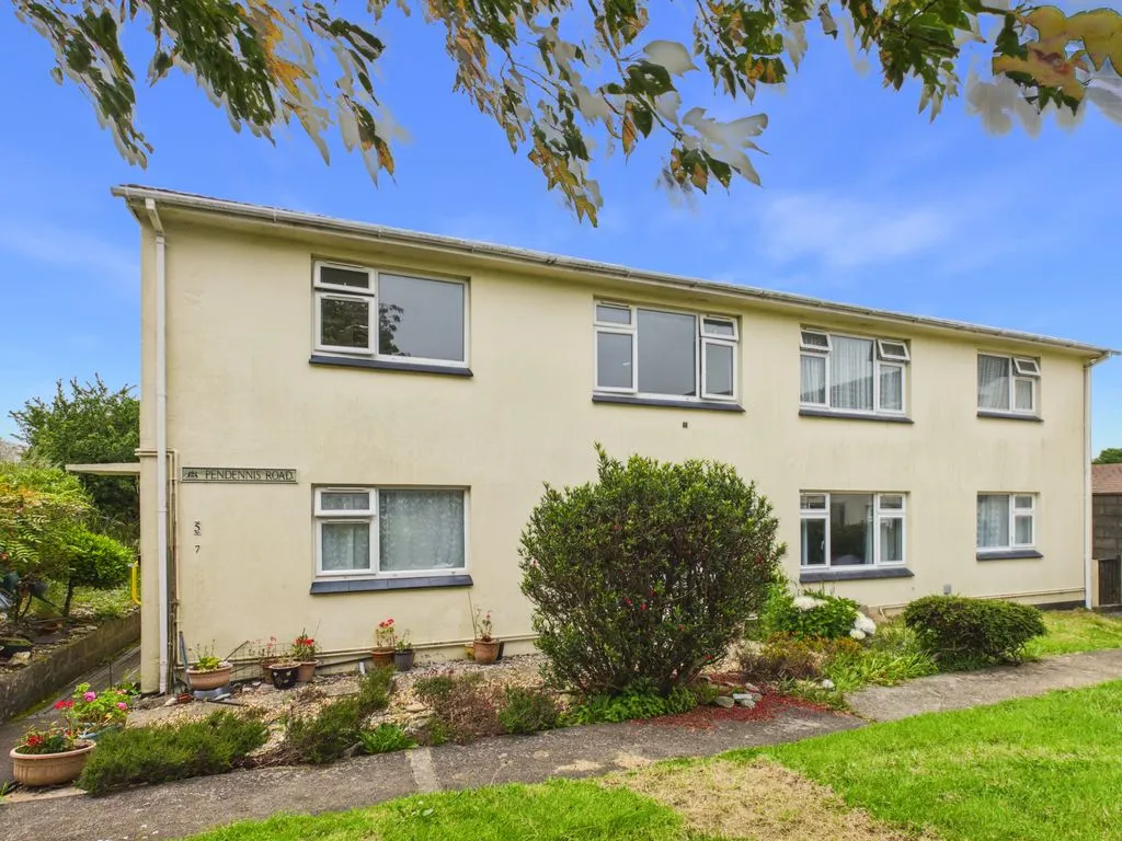 flat for sale — Pendennis Road, Penzance