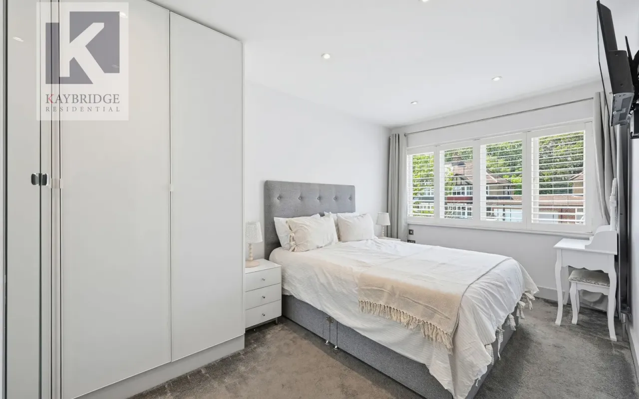Wickham Avenue, Cheam, SM3, photo 15