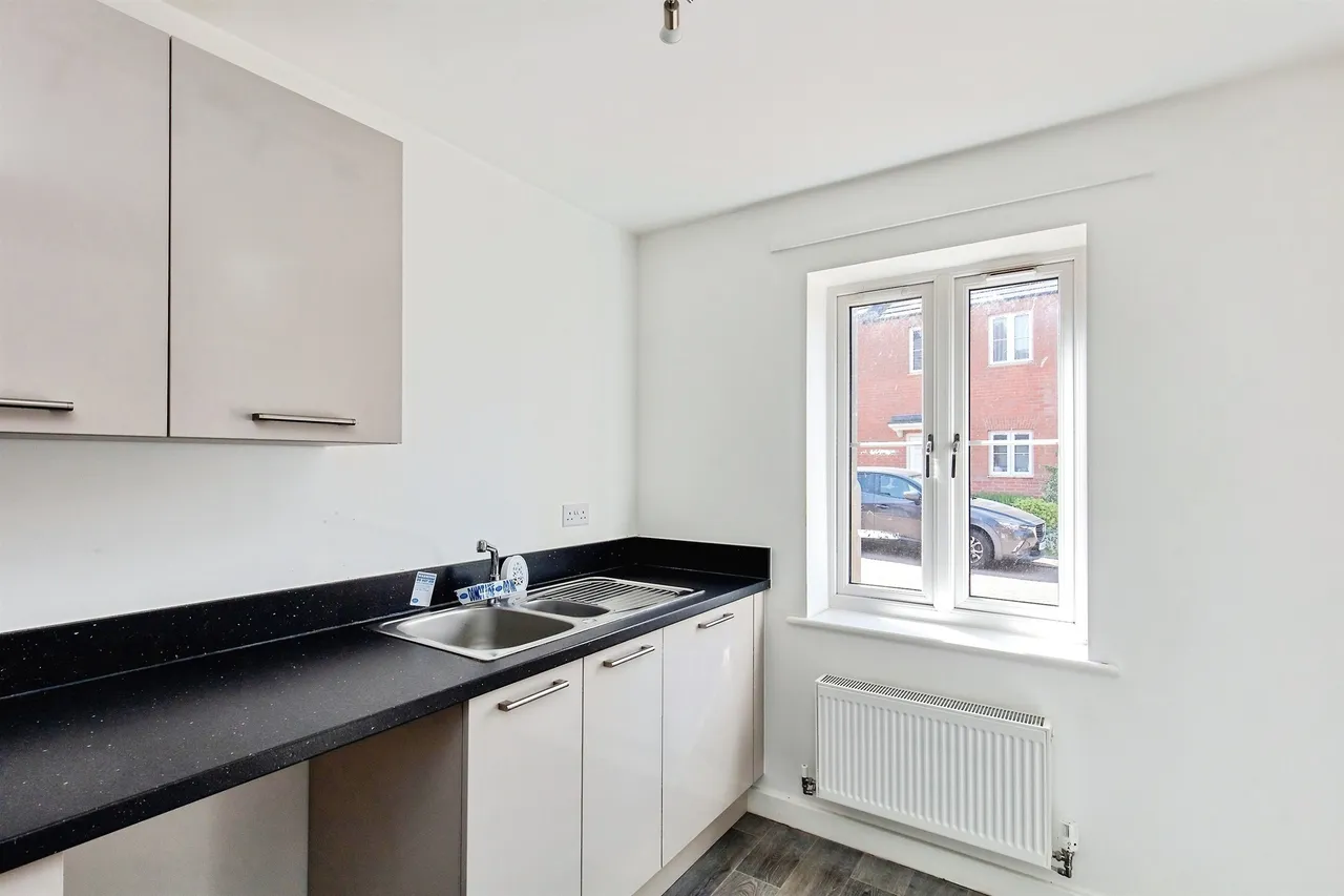 Junction Way, Kettering, NN14, photo 5