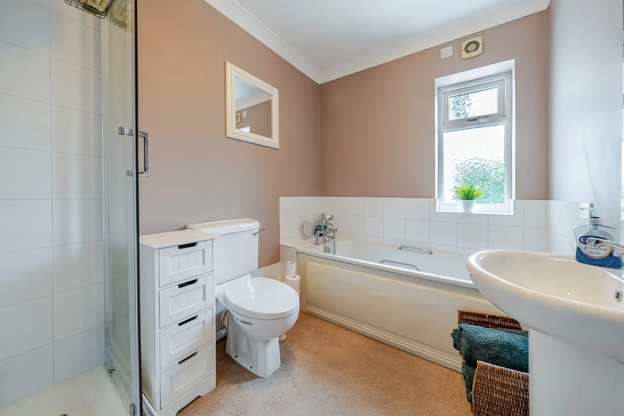 Everard Avenue, Bromley, BR2, photo 16