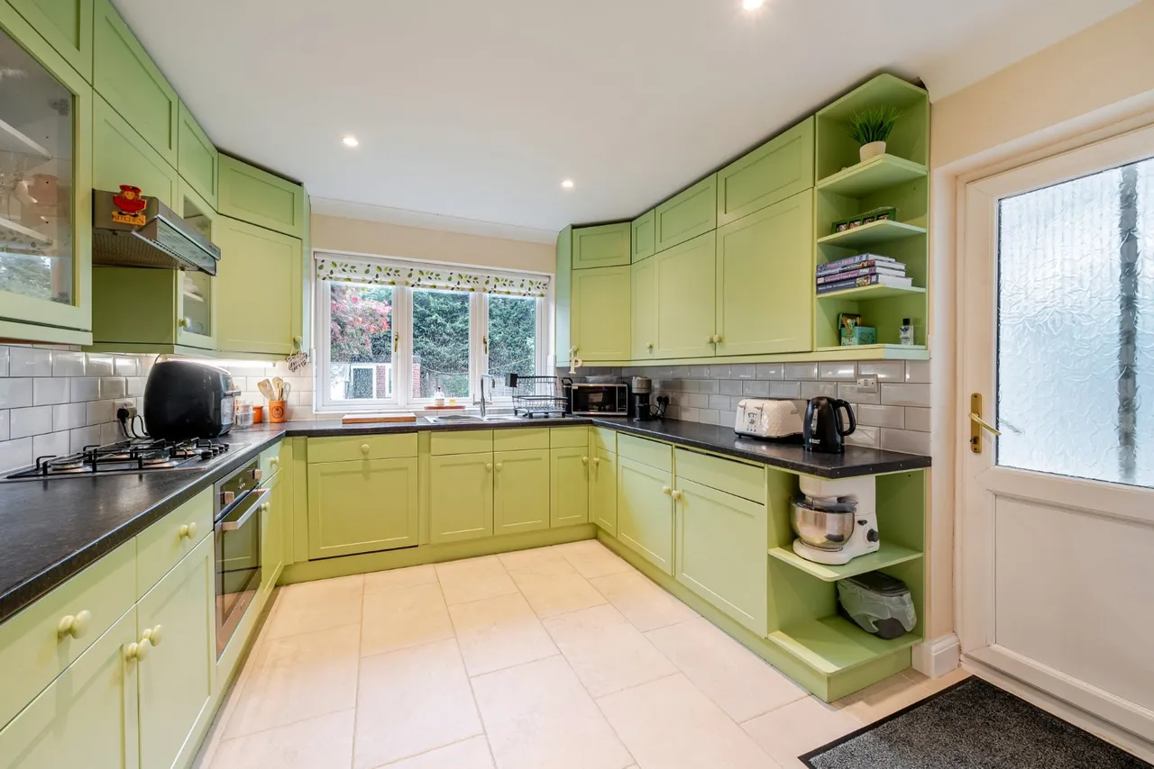 Everard Avenue, Bromley, BR2, photo 3