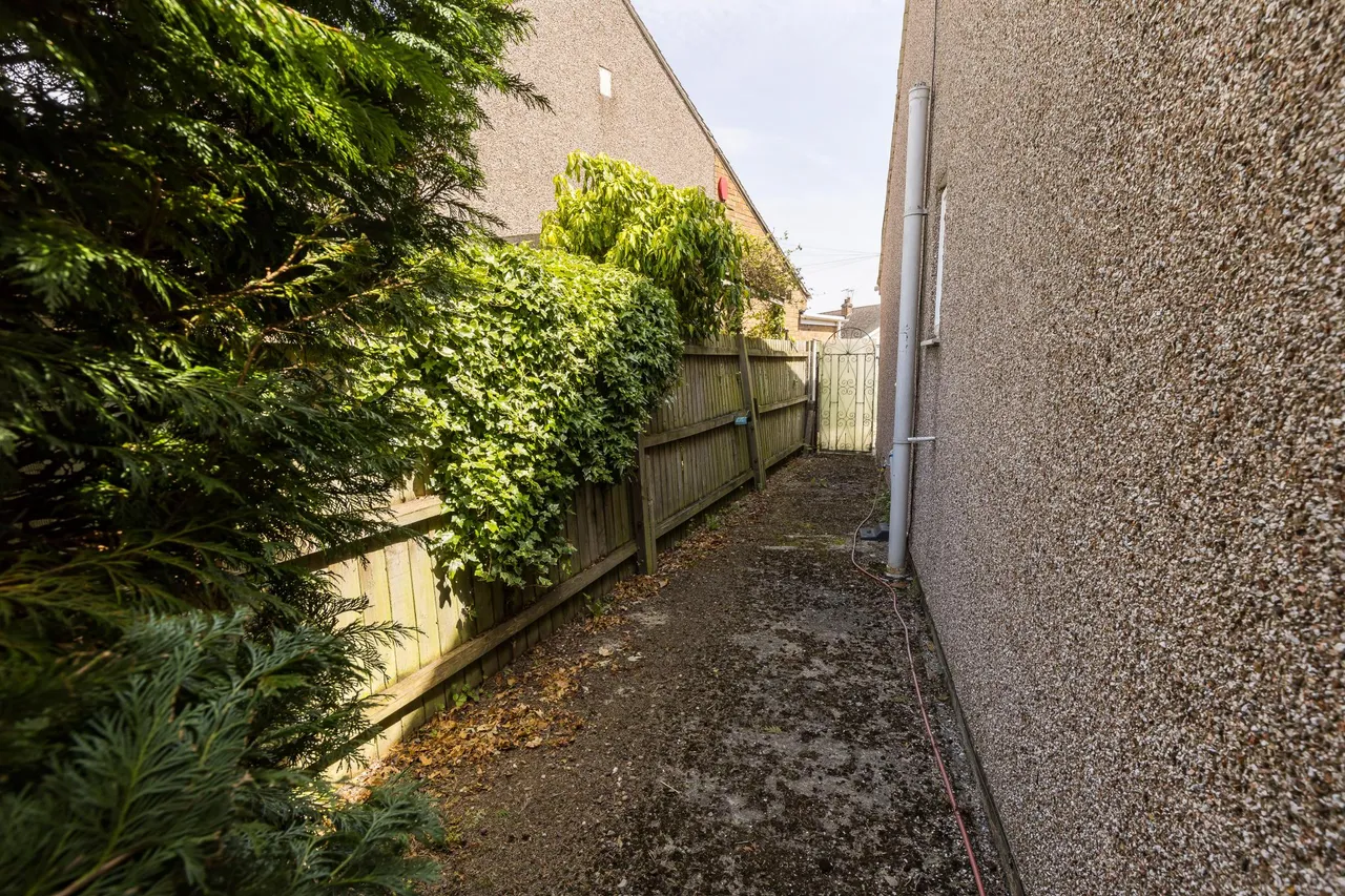 Greenville Avenue, Deeside, CH5, photo 26