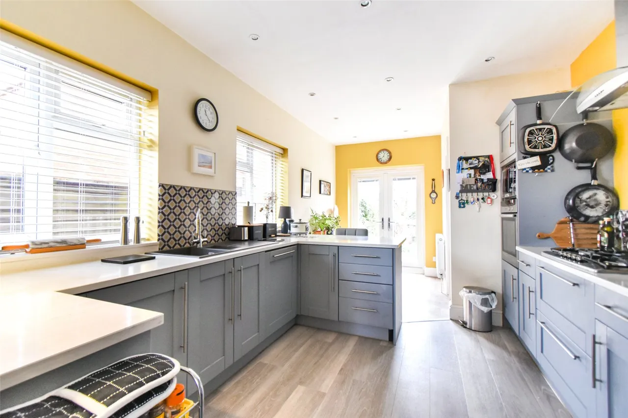 London Road, Hook, Hampshire, RG27 9NH, photo 7