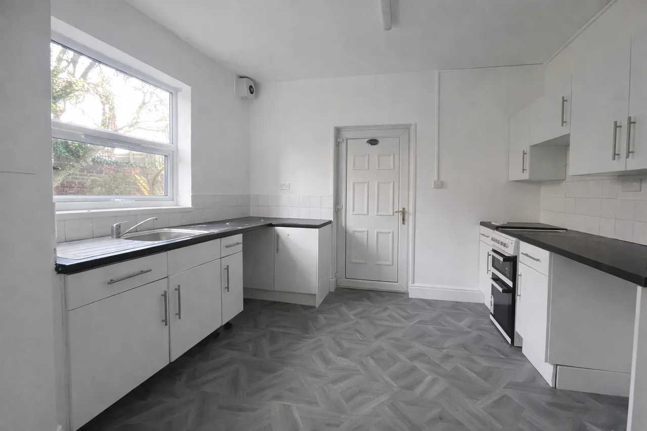 Sutton Road, Walsall, WS1, photo 2