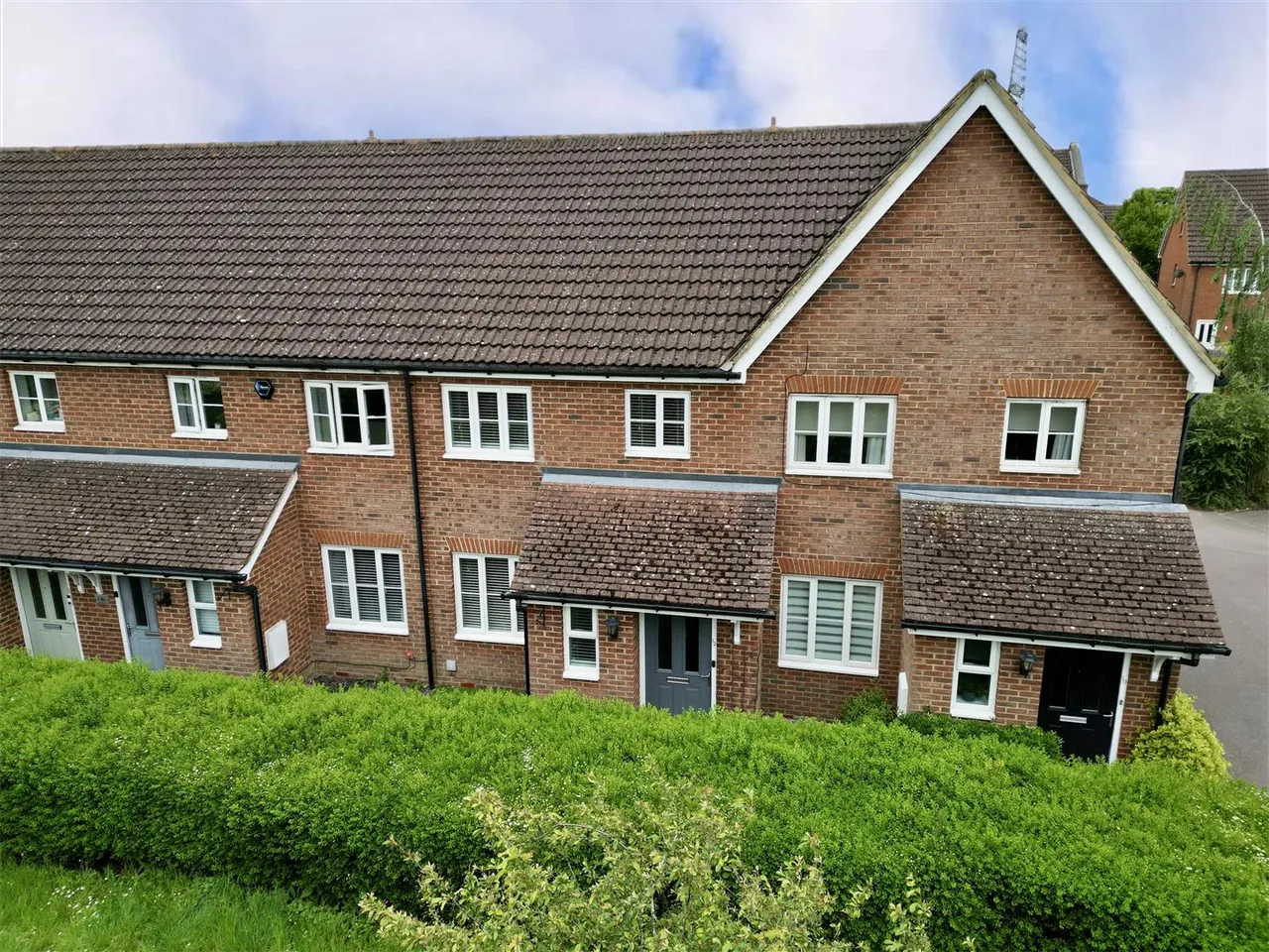 2 bed house for sale — Nevis Road, Stevenage, Herts, SG1 6GJ