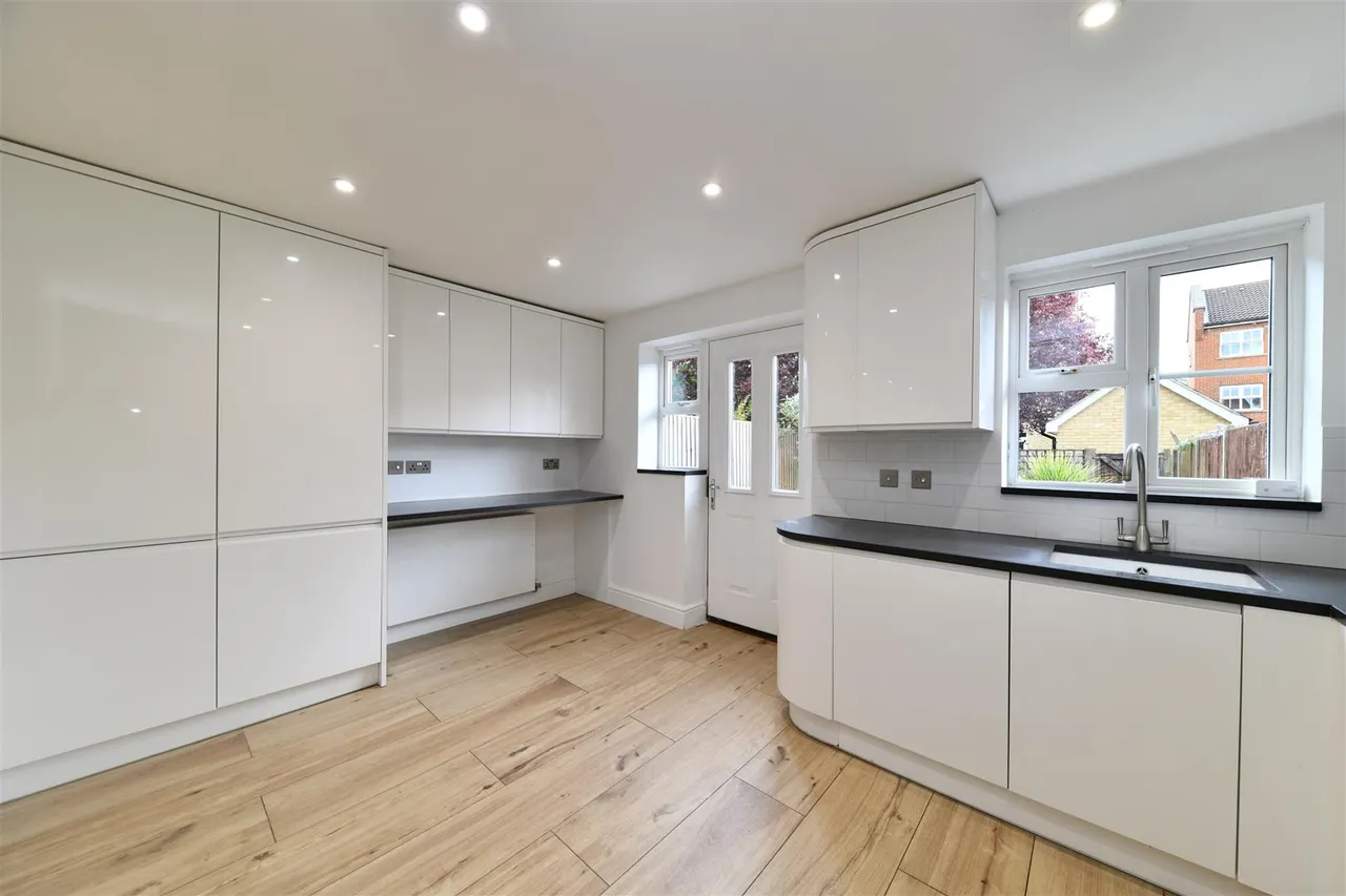 Nevis Road, Stevenage, Herts, SG1 6GJ, photo 12