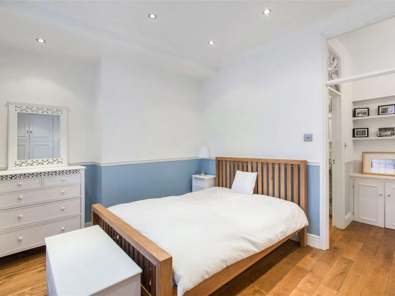 East Hill, London, SW18 2QD, photo 3
