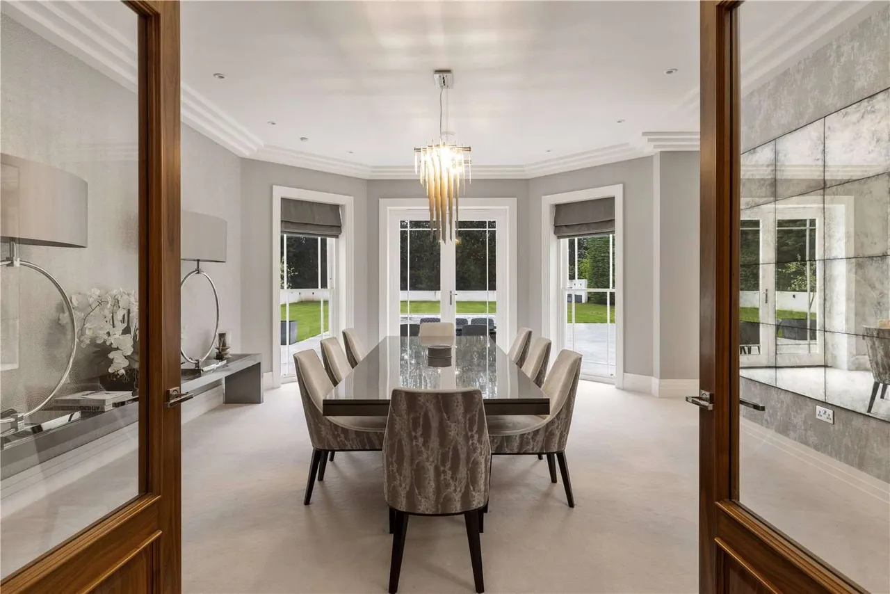 Sunning Avenue, Sunningdale, Berkshire, SL5 9PN, photo 4