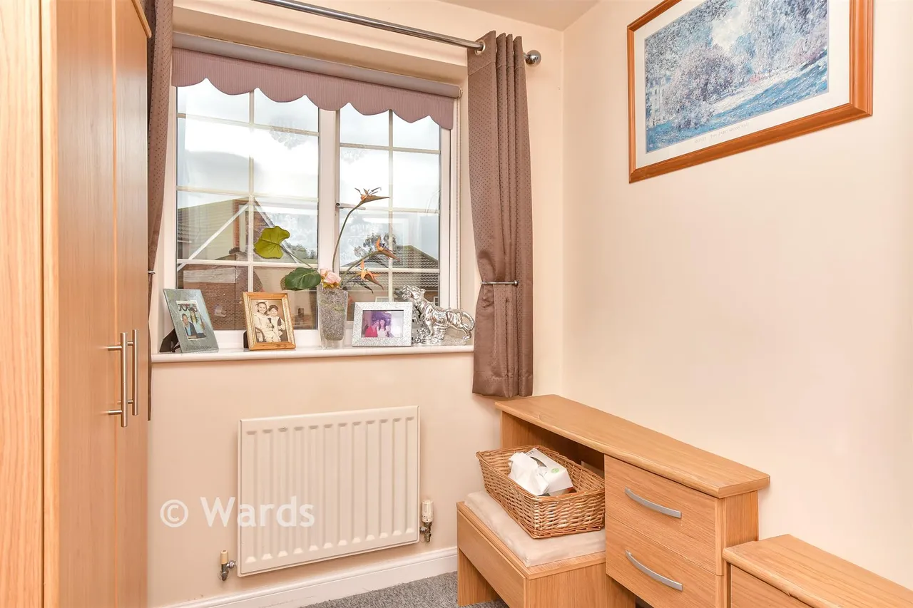 Buckthorne Road, Minster On Sea, ME12, photo 10