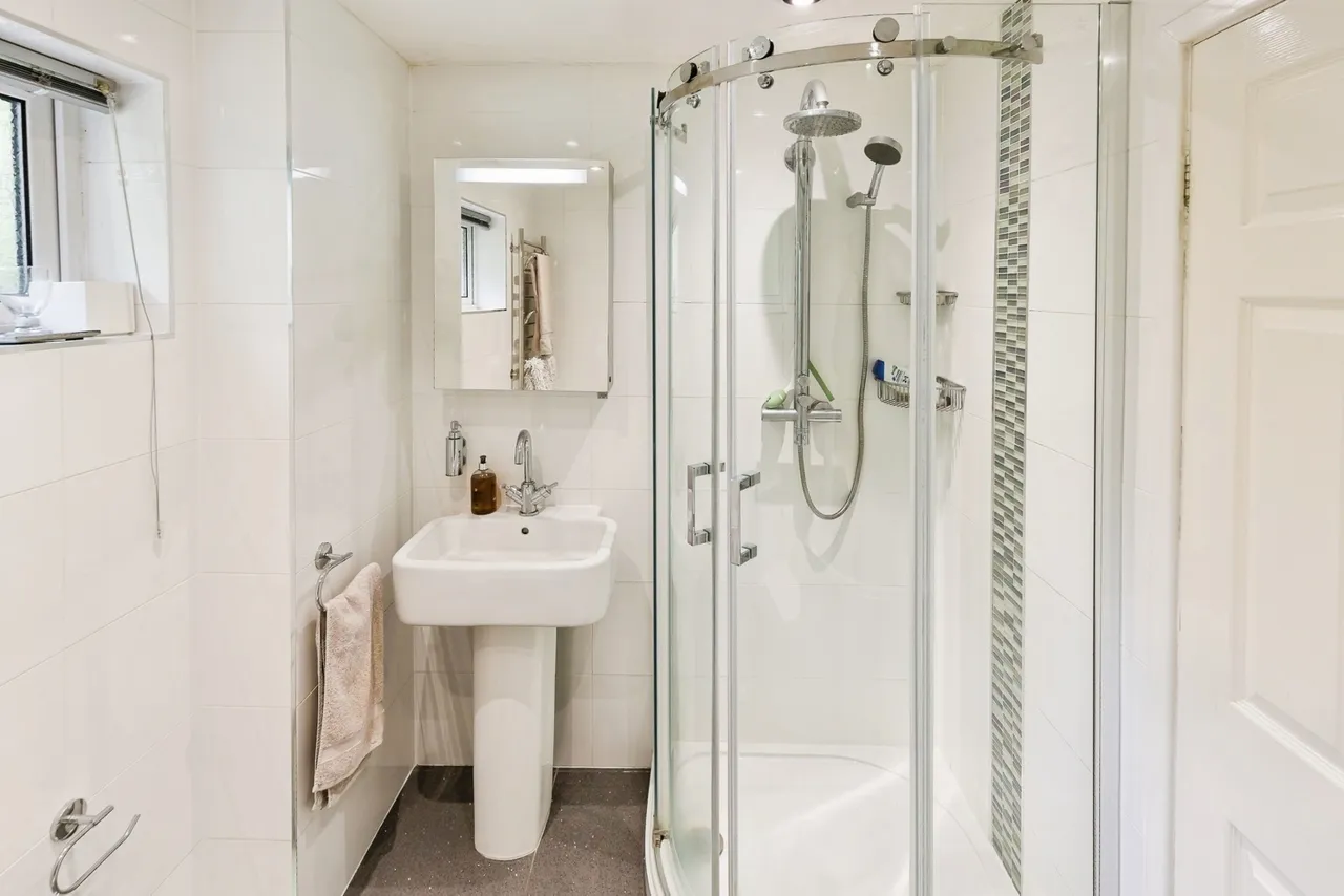 Nightingale Close, Farndon, CH3, photo 18