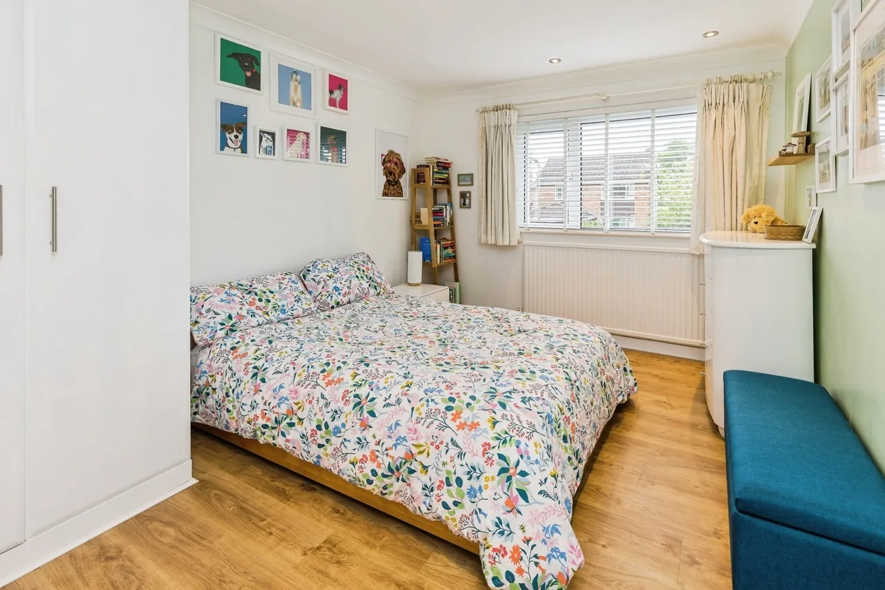 Nightingale Close, Farndon, CH3, photo 13