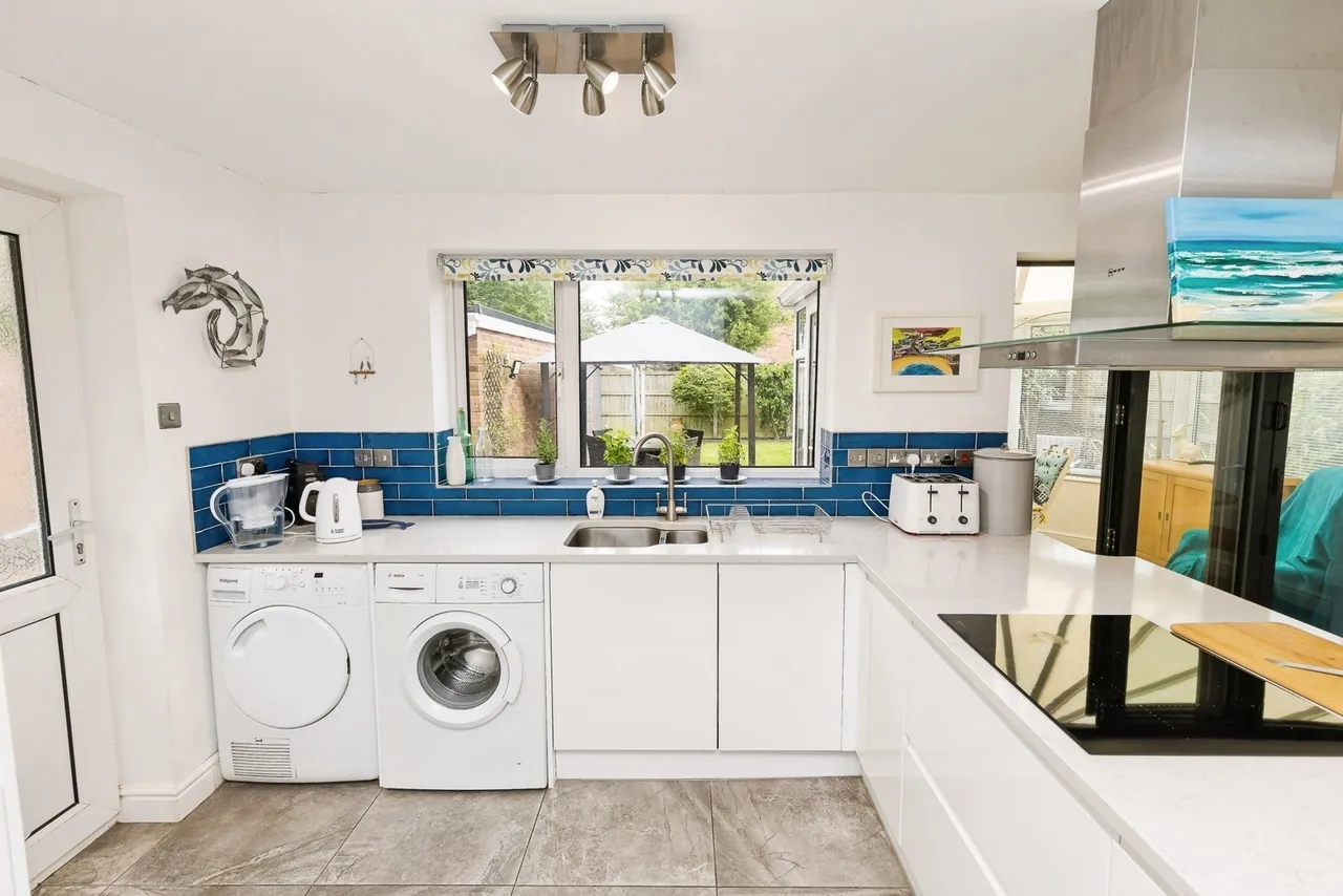 Nightingale Close, Farndon, CH3, photo 9