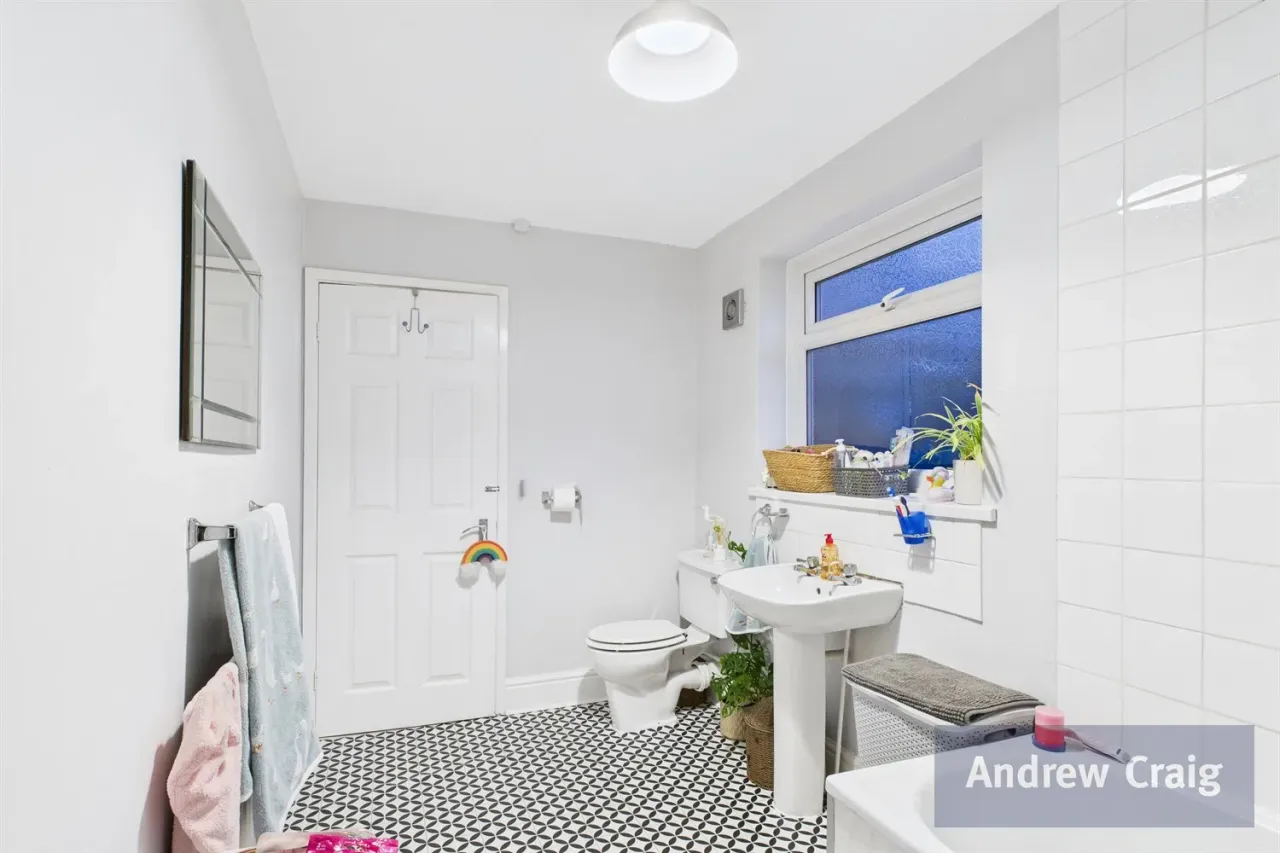 Coleridge Avenue, South Shields, NE33, photo 11