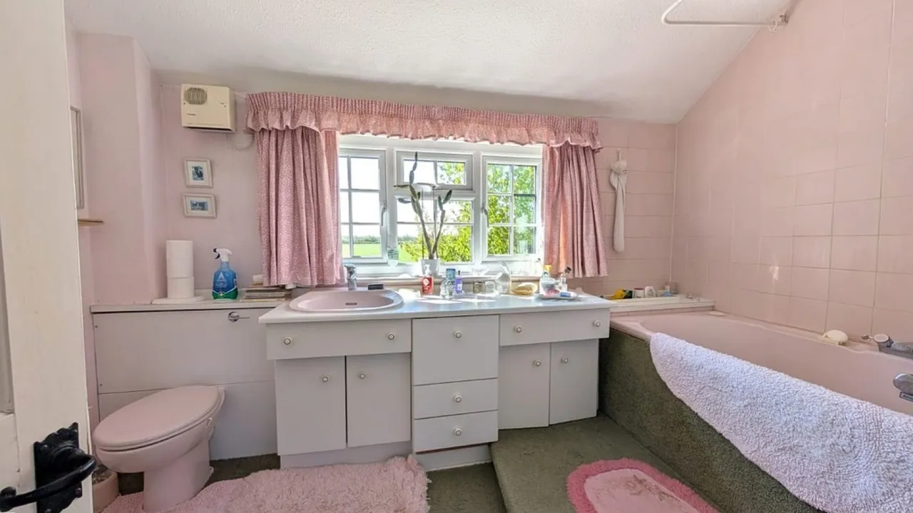 Casthorpe, Grantham, NG32, photo 29