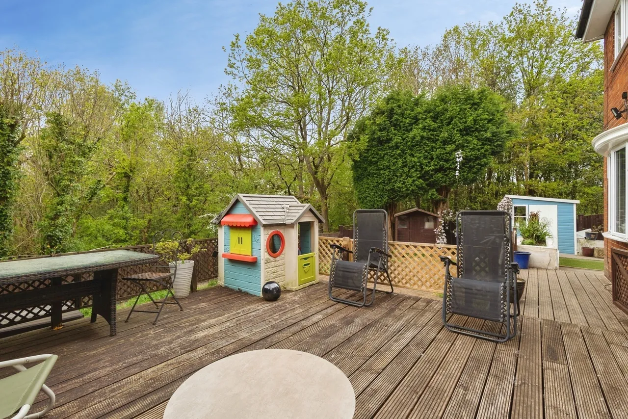 Lincoln Close, ASHTON-UNDER-LYNE, Lancashire, OL6, photo 20