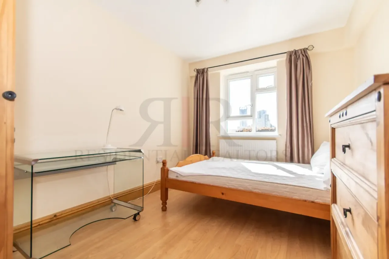 Great Suffolk Street, London, SE1, photo 6