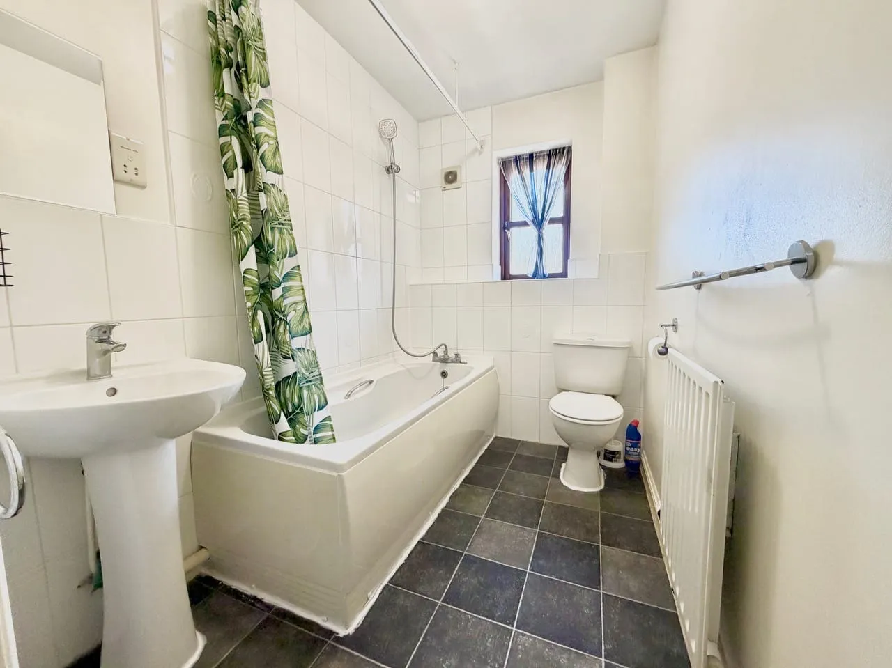 St. Abbs Court, Tattenhoe, Milton Keynes, Milton Keynes, MK4 3FW, photo 10